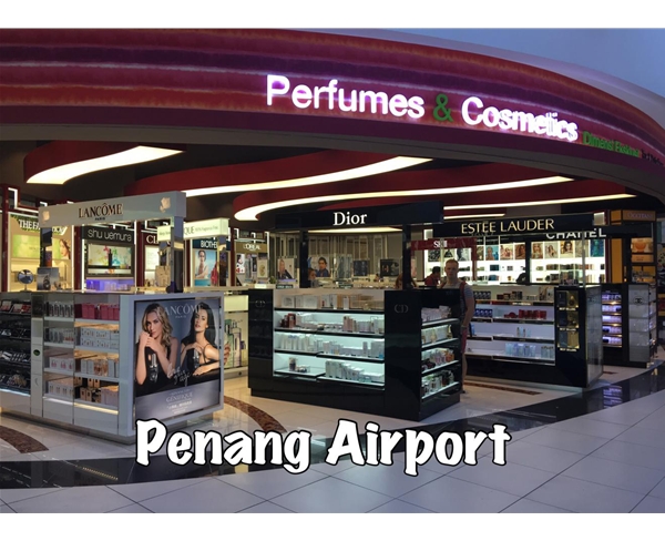 Penang  Airport   槟城机场的  perfumes & cosmetics店